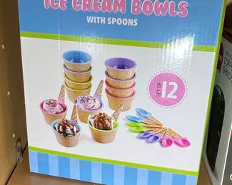 Greenco Ice Cream Bowls with Spoons