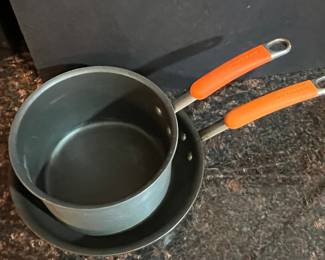 Rachael Ray Cucina Hard-Anodized Nonstick Saucepan Set