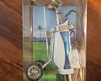 Miniature Golf Bag and Club Pen Holder Display