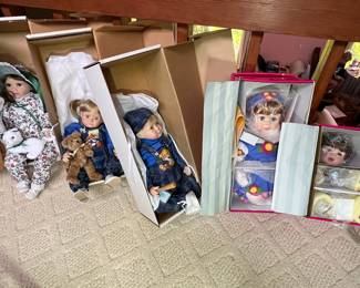 Collection of Porcelain Dolls including Ashton-Drake and Danbury Mint