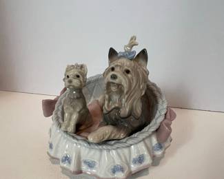 Lladro Porcelain Figurine - Our Cozy Home #6469