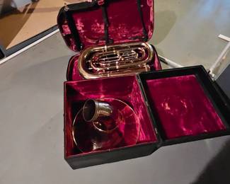 Tuba