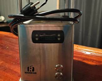 Weed presser for wax
