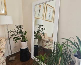 Stunning bedroom mirror