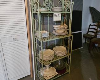 Pretty shelving 