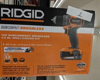 18V SubCompact Brushless Cordless Drill/Driver Kit