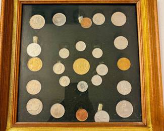 This is how you keep loose change.