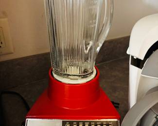 Old school pina colada maker.