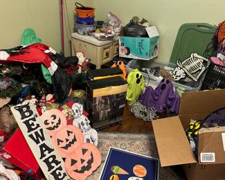 Halloween decor Halloween party supplies