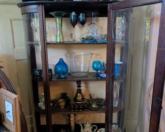 Antique curio w Orrefors ice bucket