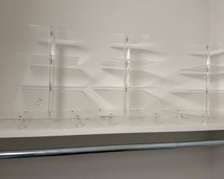 Lucite tiered displays for cupcakes