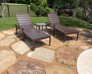 Outdoor chaise