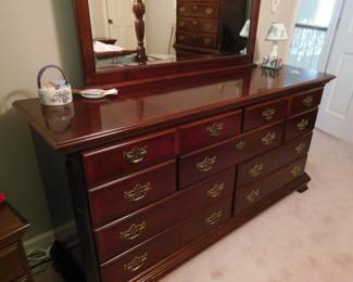 bedroom triple dresser