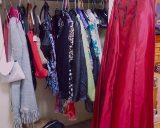 ladies clothing
