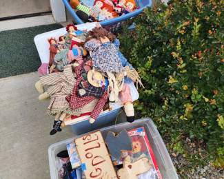 Raggedy Ann, Andy cloth dolls of all types