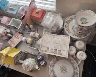 Lenox Village accessories 