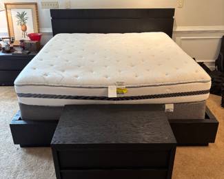 King Size Platform Bed | Beautyrest Signature Select King Mattress