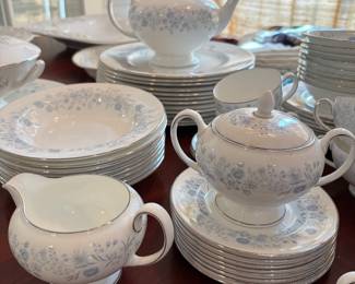 Wedgewood Belle Fleur China