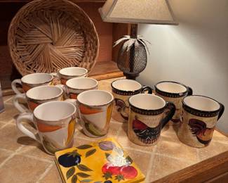 Kitchenware / Dishes