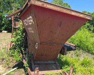 Royer soil shredder
