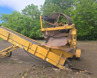 Lindig LR100 soil shredder