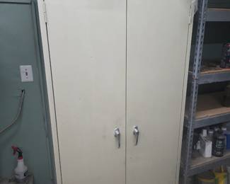 Storage locker