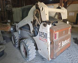 Bobcat S25 Skid-steer