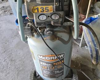  McGraw 20 Gallon Oil-Lube Vertical Air Compressor