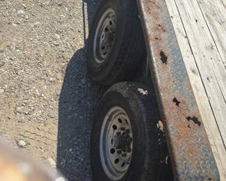 Tilt Trailer with ramps