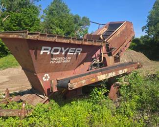 Royer soil shredder