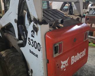 Bobcat S300 skid steer loader