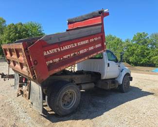 1999 Diesl Ford F650 dump truck