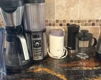 https://ctbids.com/estate-sale/44386