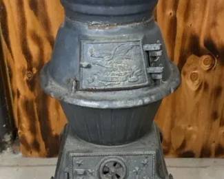 https://ctbids.com/estate-sale/44386