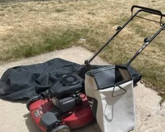 https://ctbids.com/estate-sale/44386https://ctbids.com/estate-sale/44386