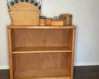 https://ctbids.com/estate-sale/44386