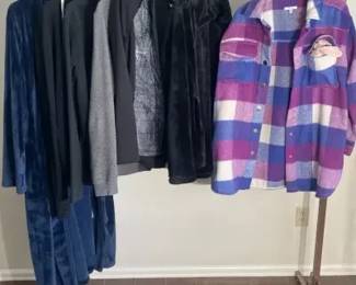 https://ctbids.com/estate-sale/44386
