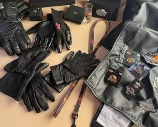 https://ctbids.com/estate-sale/44386
