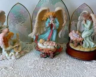 https://ctbids.com/estate-sale/44386
