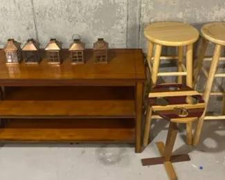 https://ctbids.com/estate-sale/44386