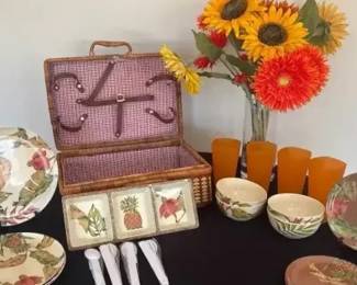 https://ctbids.com/estate-sale/44386