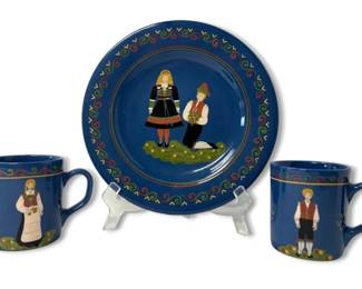 Scandinavian Folk Art Plate With Matching Mugs