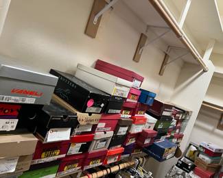 WOMEN'S SHOE COLLECTION - SIZES 10 TO 11 1/2