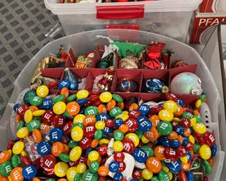 CHRISTMAS GARLAND, ORNAMENTS