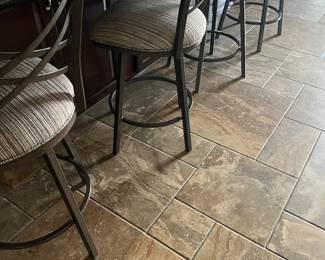 4 BAR STOOLS