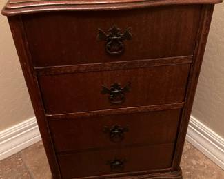SMALL VINTAGE STAND WITH LIFT TOP STORAGE