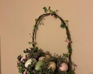 EASTER DECOR