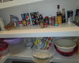 Kitchen Items 