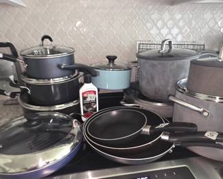 Pots & Pans 