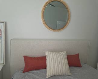 Queen Size Bed 